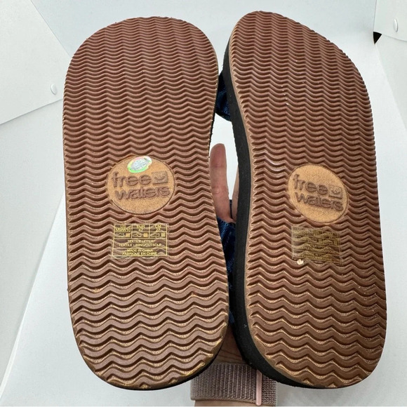 FREEWATERS Supreem Sport Sandal / Extreme Comfort - Picture 13 of 14